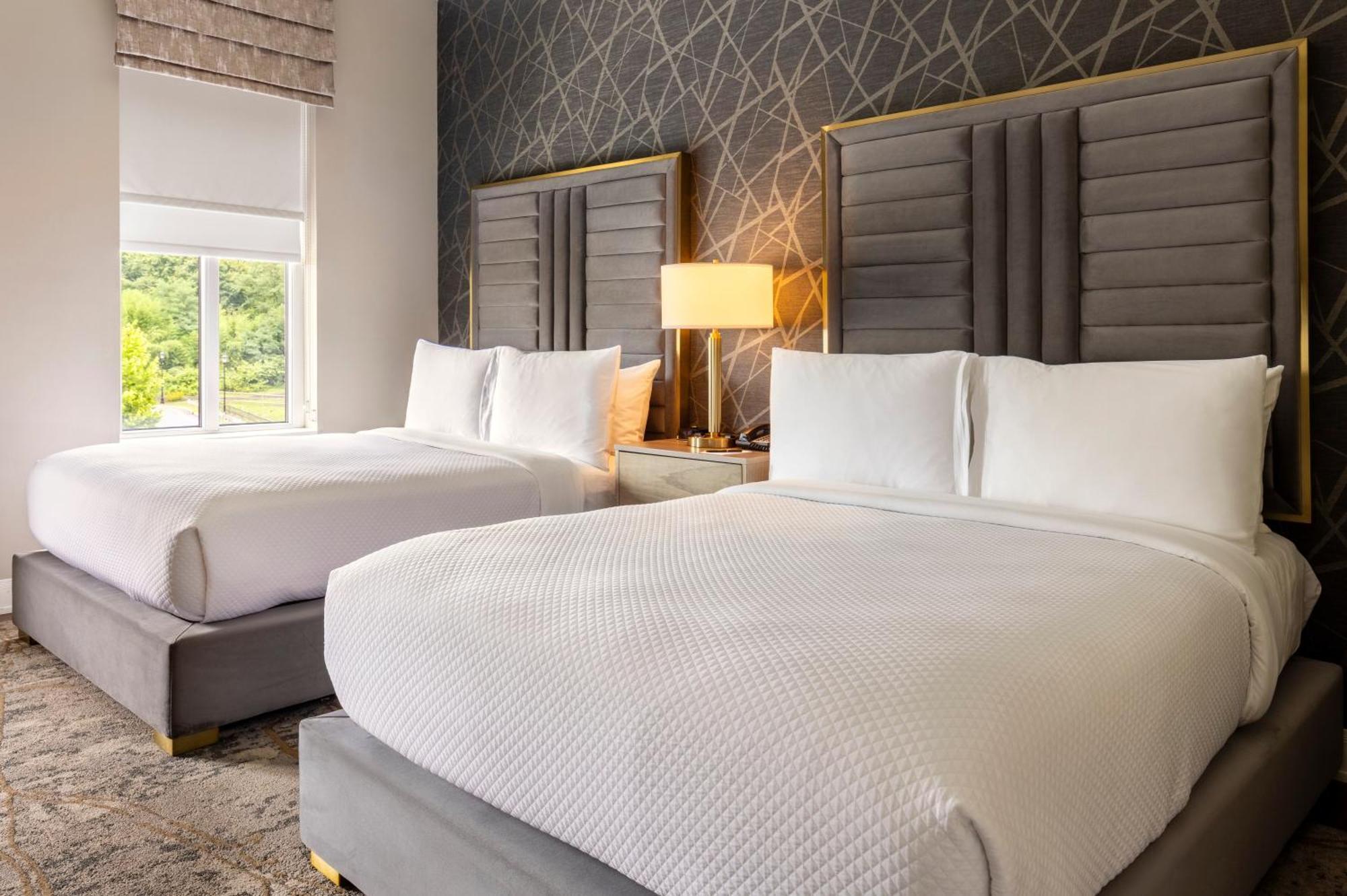 The Chateau Grande Hotel East Brunswick Zewnętrze zdjęcie